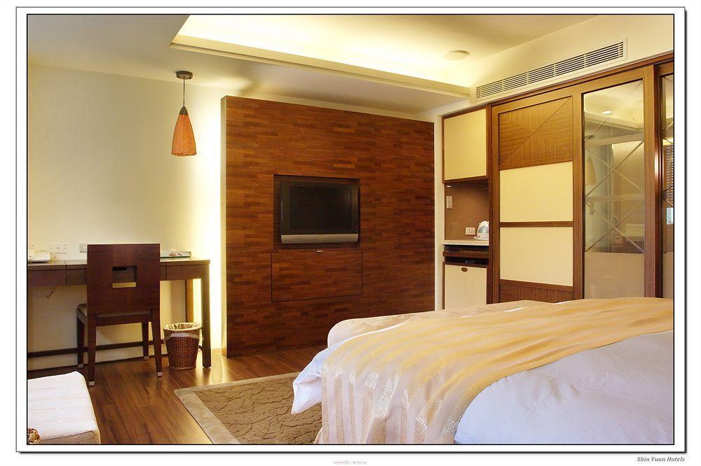 Shin Yuan Celeb Metro Hotel Hsinchu Buitenkant foto