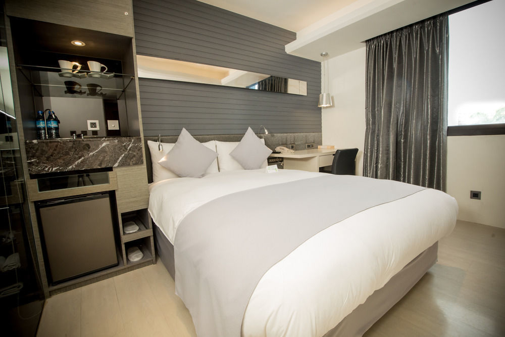 Shin Yuan Celeb Metro Hotel Hsinchu Buitenkant foto